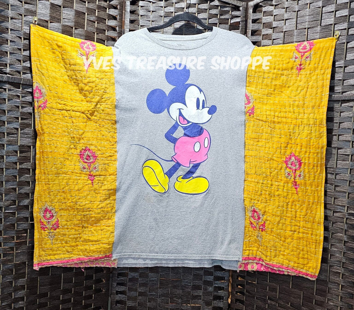 Poncho Mouse