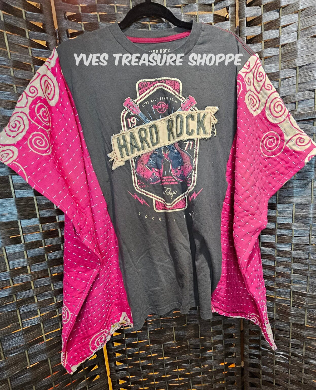 Hard Rock Poncho