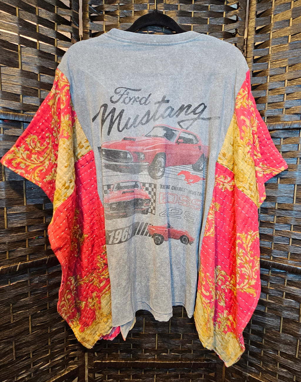 Ford Mustang Poncho