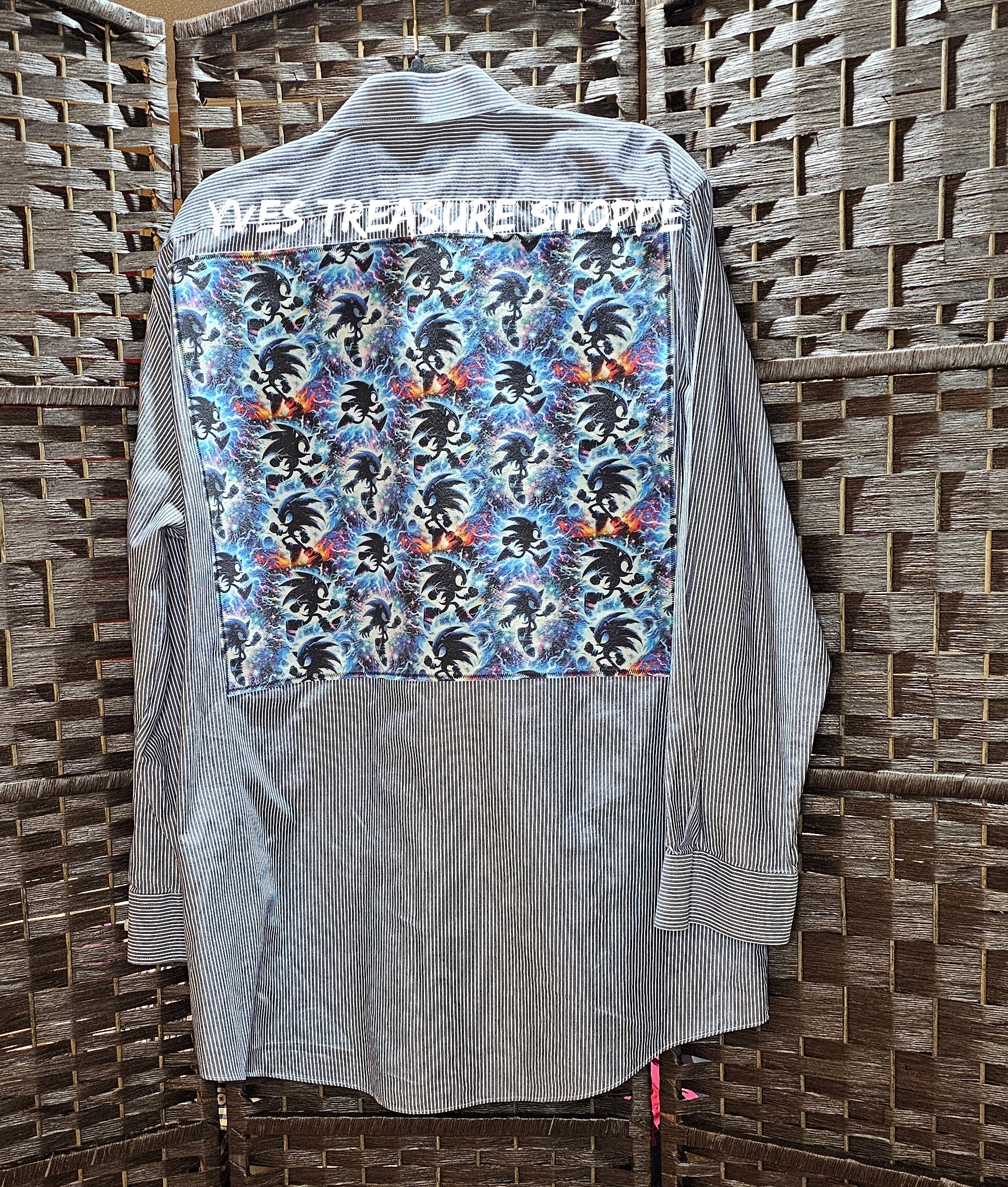 Upcycled Hedgehog Print Striped Shirt 17.5 (2xl)