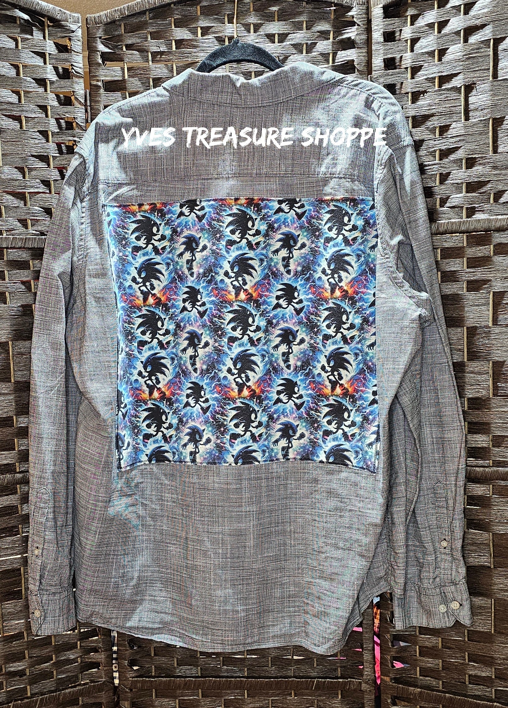 Upcycled XXL Hedgehog Print Shirt