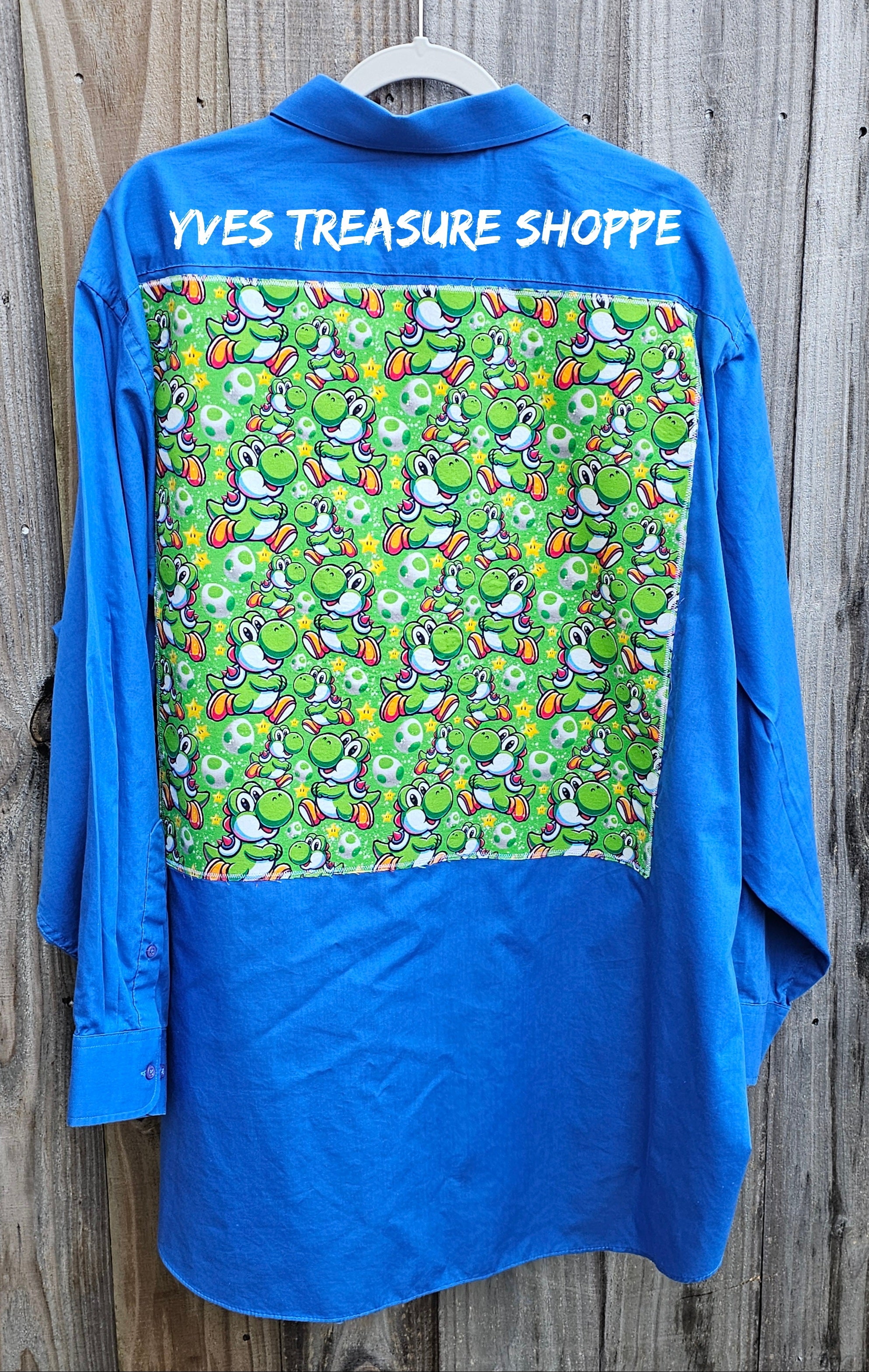 Upcycled Green Dinosaur Print Gamer Shirt Size 4X (20)