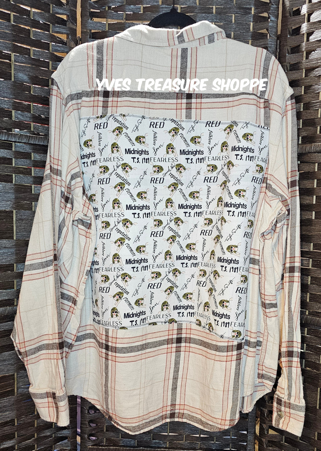 Singer Plaid XXL Top