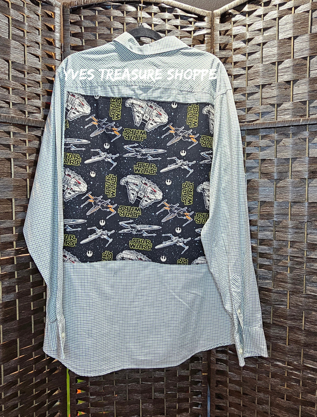 Upcycled XLT Shirt Space Movie Print